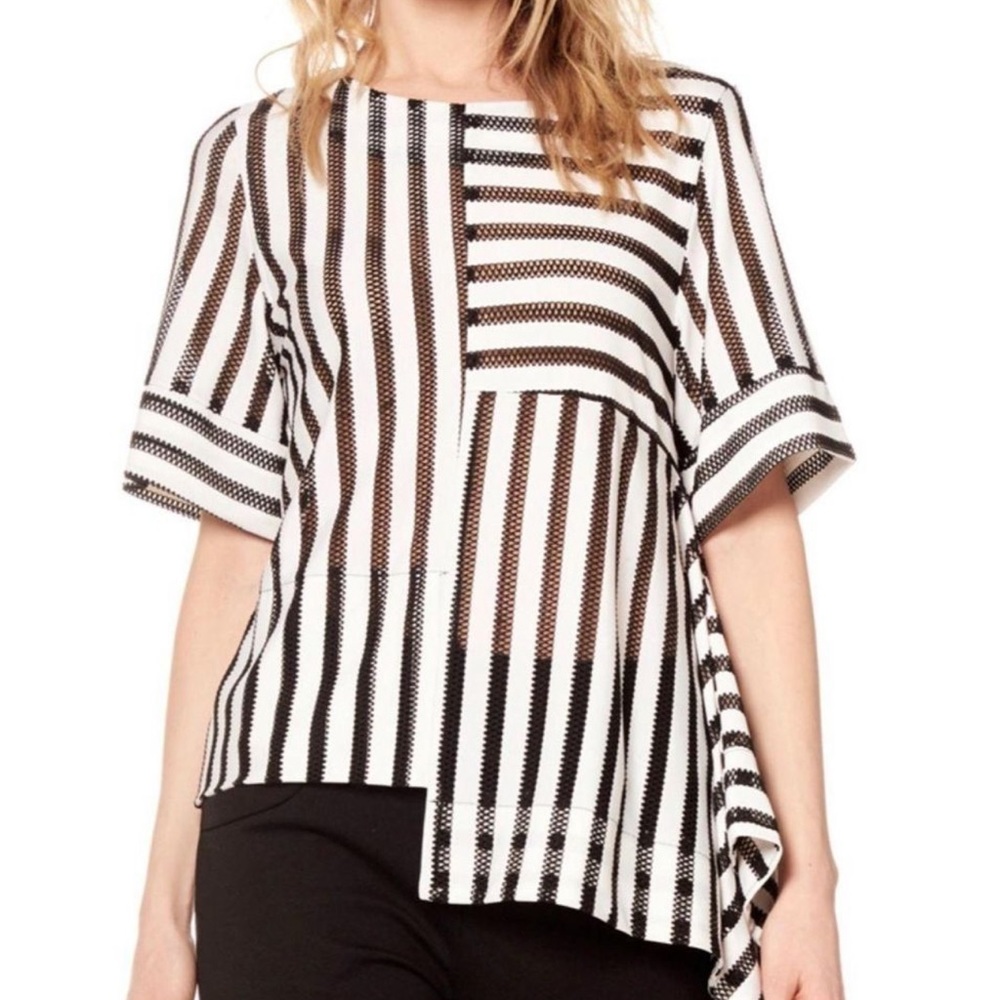 Gracias Asymmetrical Block Hem Striped Blouse